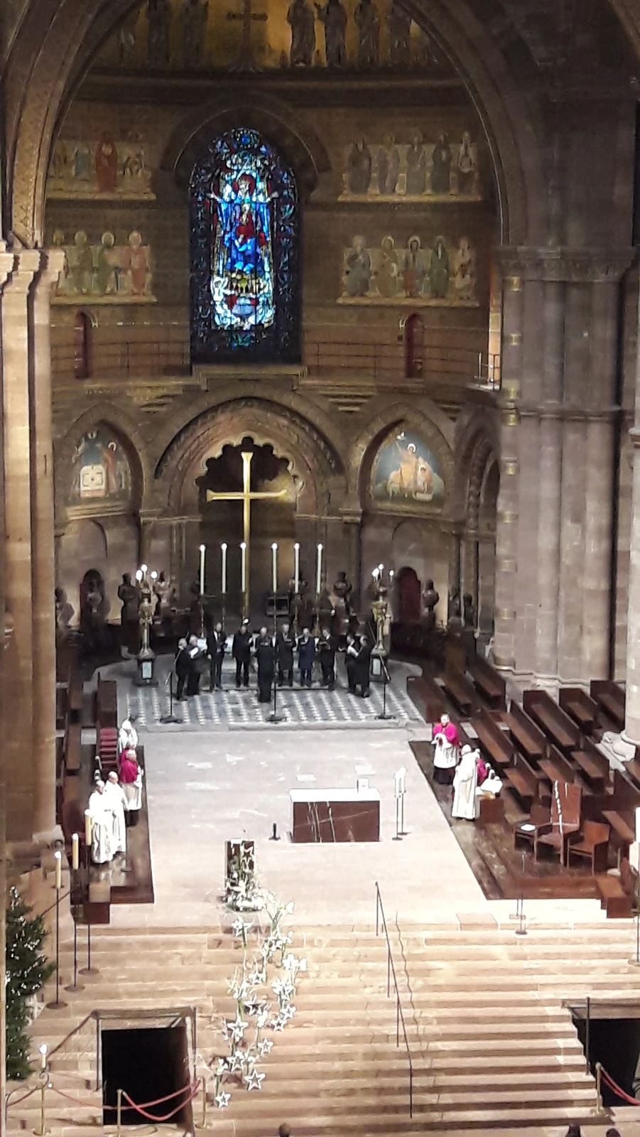 La Schola pendant la messe de 9h30